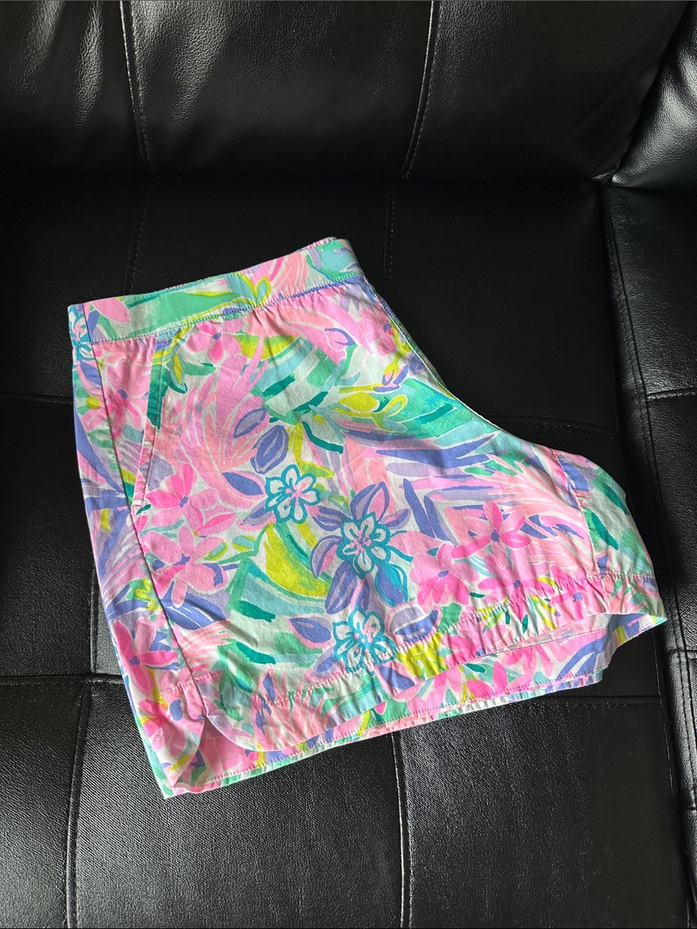 Lilly Ocean View All a Dream elastic waist stretchy shorts